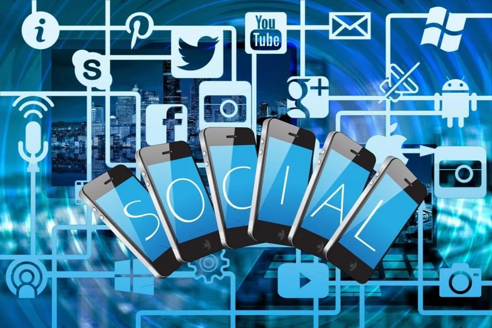 Corporate & Social Research
